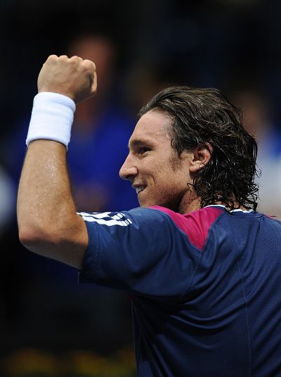 包含摩纳哥绝杀逆转，取得比赛胜利的词条