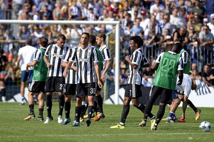 关于尤文图斯主场对阵里昂,必须全力以赴争取胜利的信息 关于尤文图斯主场对阵里昂,必须全力以赴争取胜利的信息