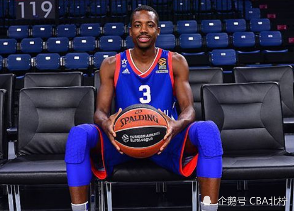 步行者完胜广州队,麦科勒姆点燃赛场的简单介绍 步行者完胜广州队,麦科勒姆点燃赛场的简单介绍