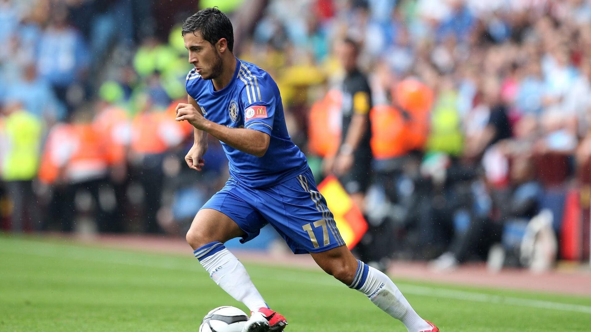 爵士主场力克魔术，范弗利特末节爆发定乾坤