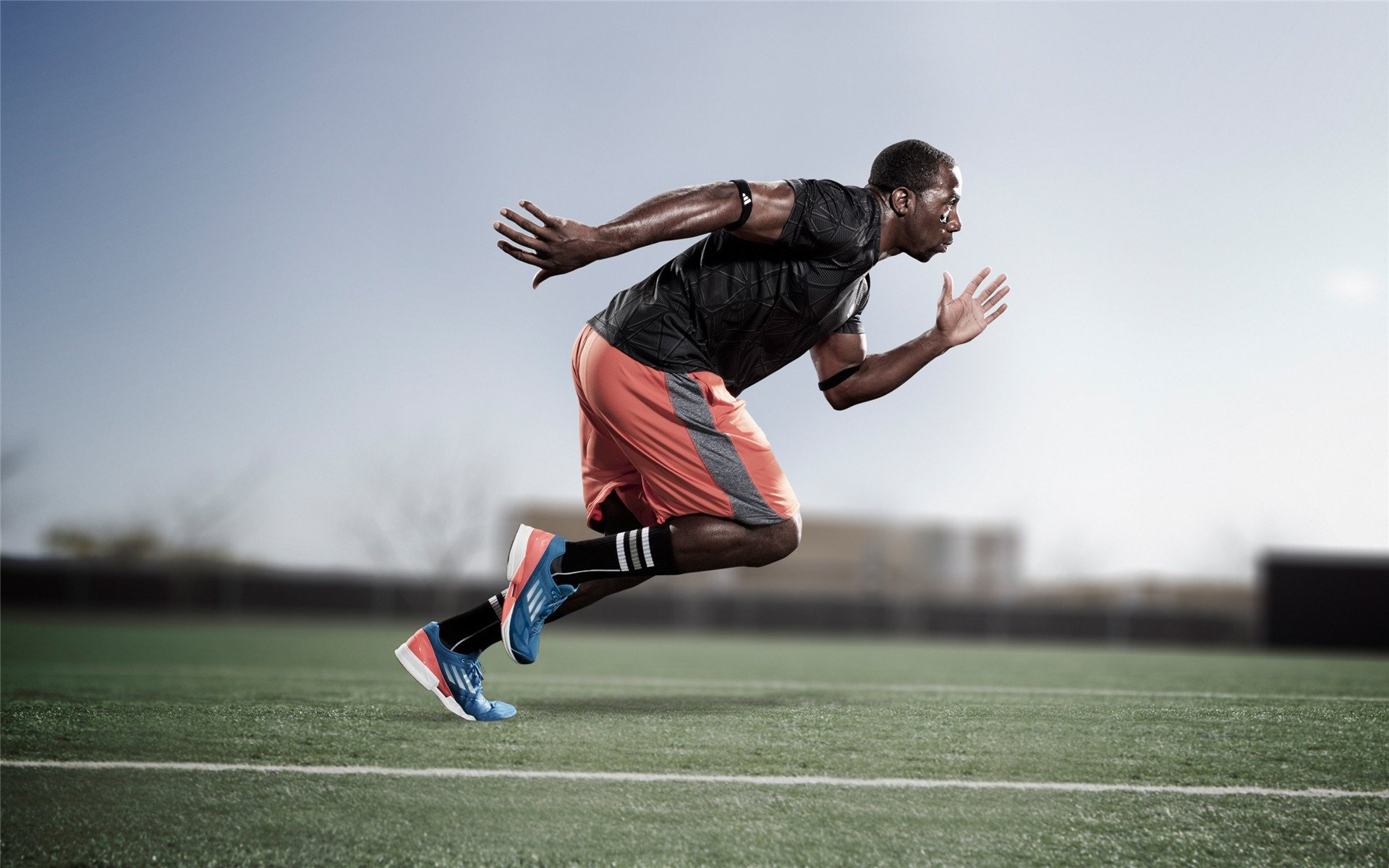 年度焦点之战,骑士稳扎稳打,主场力克雷霆