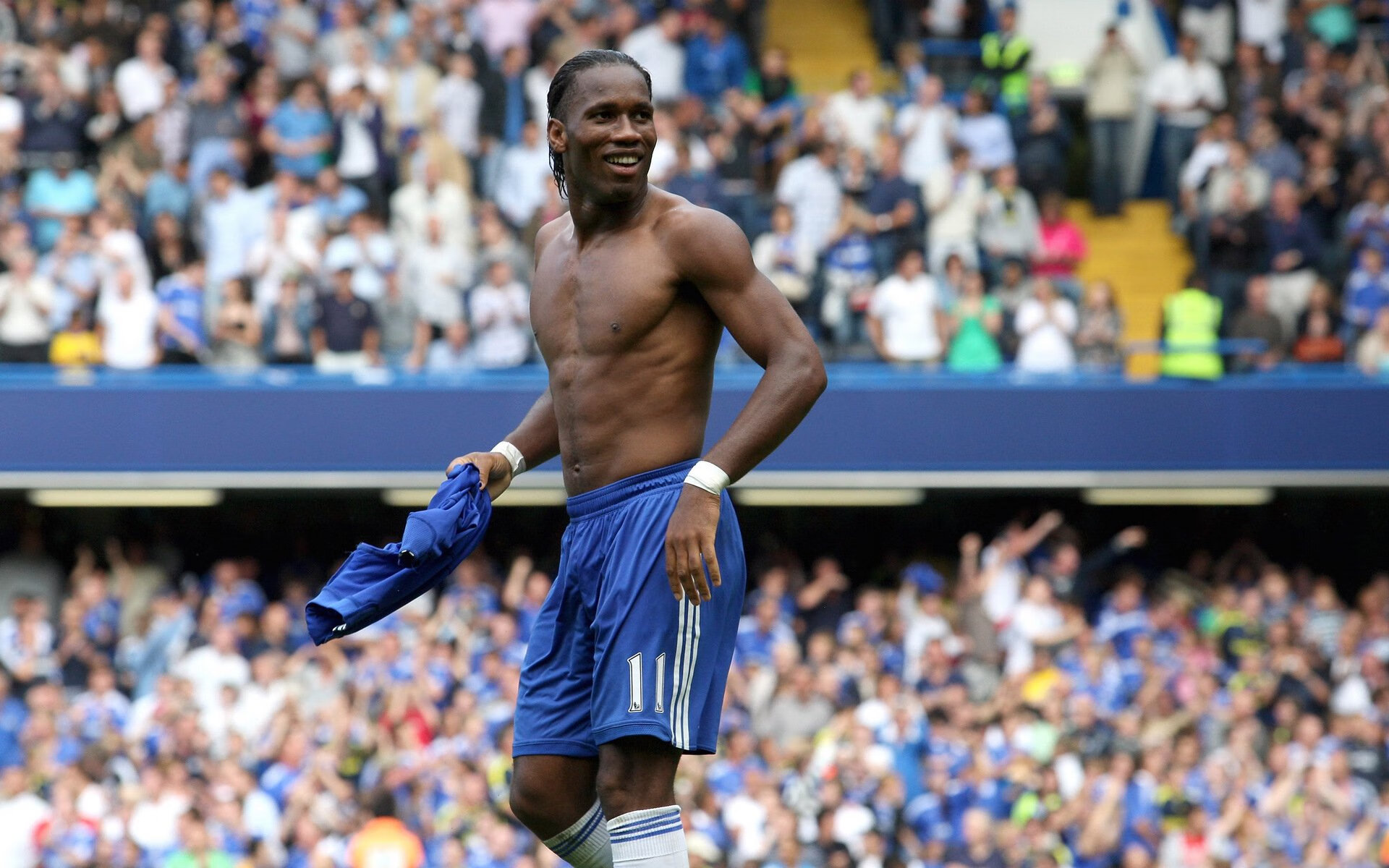 萨内爆发与西班牙战术革命,一场正面击溃哥伦比亚的现代足球范本